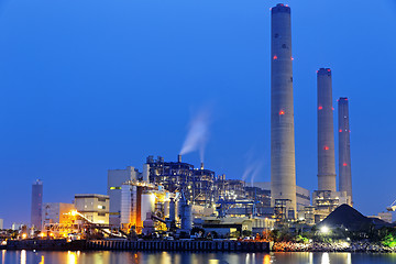 Image showing power plant at night