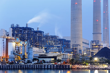 Image showing power plant at night