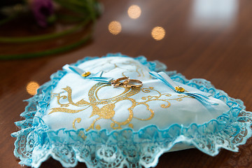 Image showing Ring Pillows on the table