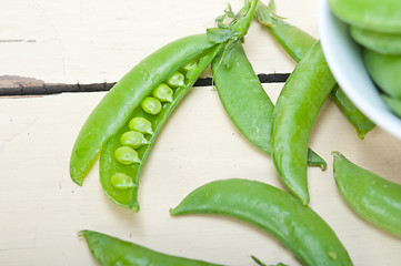 Image showing hearthy fresh green peas 