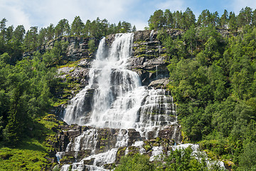 Image showing Waterfall Tvindefossen, Norway