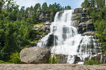 Image showing Waterfall Tvindefossen, Norway