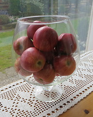 Image showing Jona Gold apples