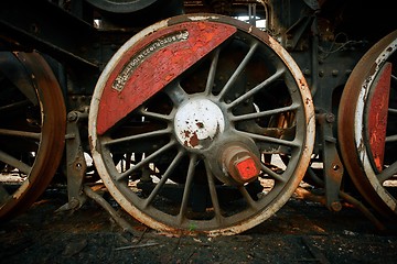 Image showing Wheels of an old train