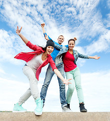 Image showing group of teenagers dancing