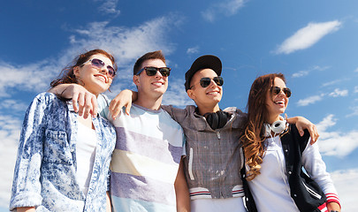 Image showing group of teenagers outside