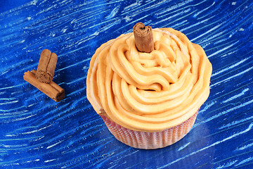 Image showing Carrot and cinnamon cupcake