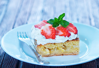 Image showing pie with strawberry