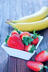 Image showing banana and strawberry