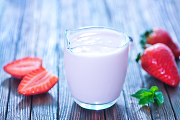 Image showing strawberry yogurt