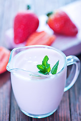 Image showing strawberry yogurt