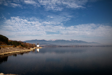 Image showing Chapel by the water