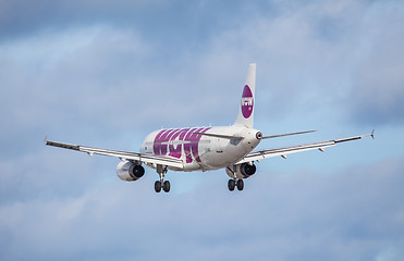 Image showing WOW Air - Airbus A320