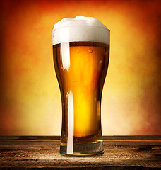 Image showing Glass of lager