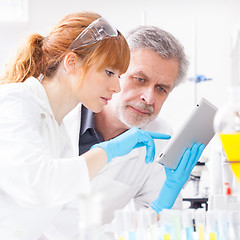 Image showing Health care professionals in lab.