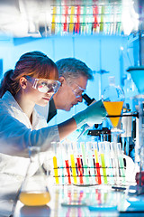 Image showing Health care professionals in lab.