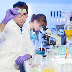 Image showing Health care professionals in lab.