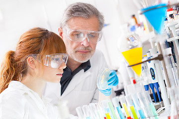 Image showing Health care professionals in lab.