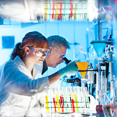 Image showing Health care professionals in lab.