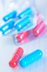 Image showing color pills