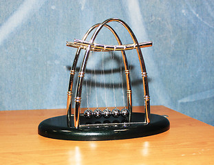 Image showing Newton\'s cradle