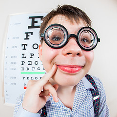 Image showing Person wearing spectacles in an office at the doctor