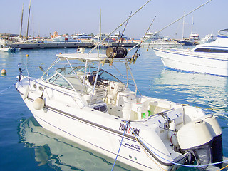 Image showing white yacht 