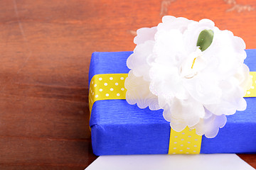 Image showing gift box