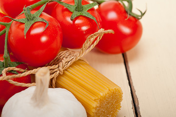 Image showing Italian basic pasta ingredients