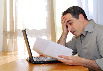 Image showing Man with laptop