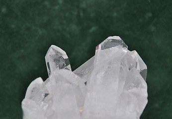 Image showing Rock crystal on green