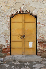 Image showing Yellow door