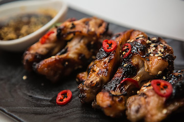 Image showing Hot chicken wings