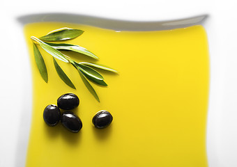 Image showing Olive oil