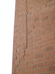 Image showing Cracked wall