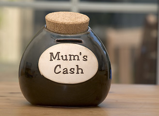 Image showing Mums Cash