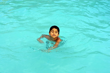 Image showing Boy Swimming