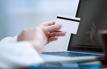 Image showing Closeup of hand with blank card