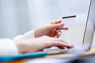 Image showing Closeup of hand with blank card