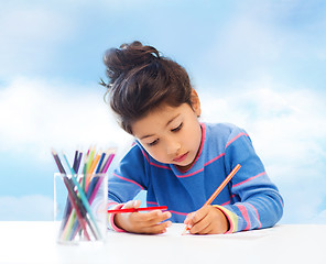 Image showing little girl drawing