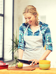 Image showing beautiful woman in the kitchen