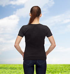 Image showing woman in blank black t-shirt