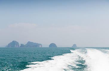 Image showing ocean view from board of sailing boat or yacht