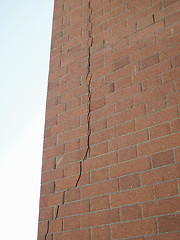 Image showing Cracked wall