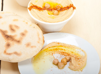 Image showing Hummus with pita bread 