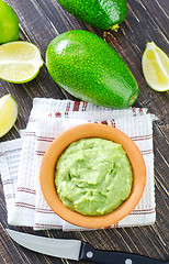 Image showing sauce from avocado