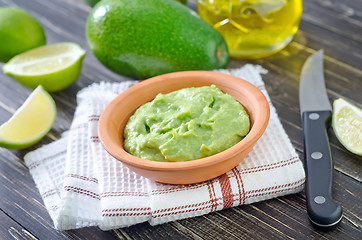 Image showing sauce from avocado