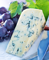 Image showing cheese and grape