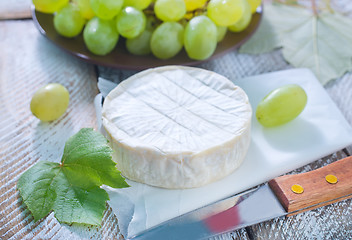 Image showing cheese and grape