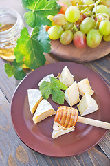 Image showing cheese with grape
